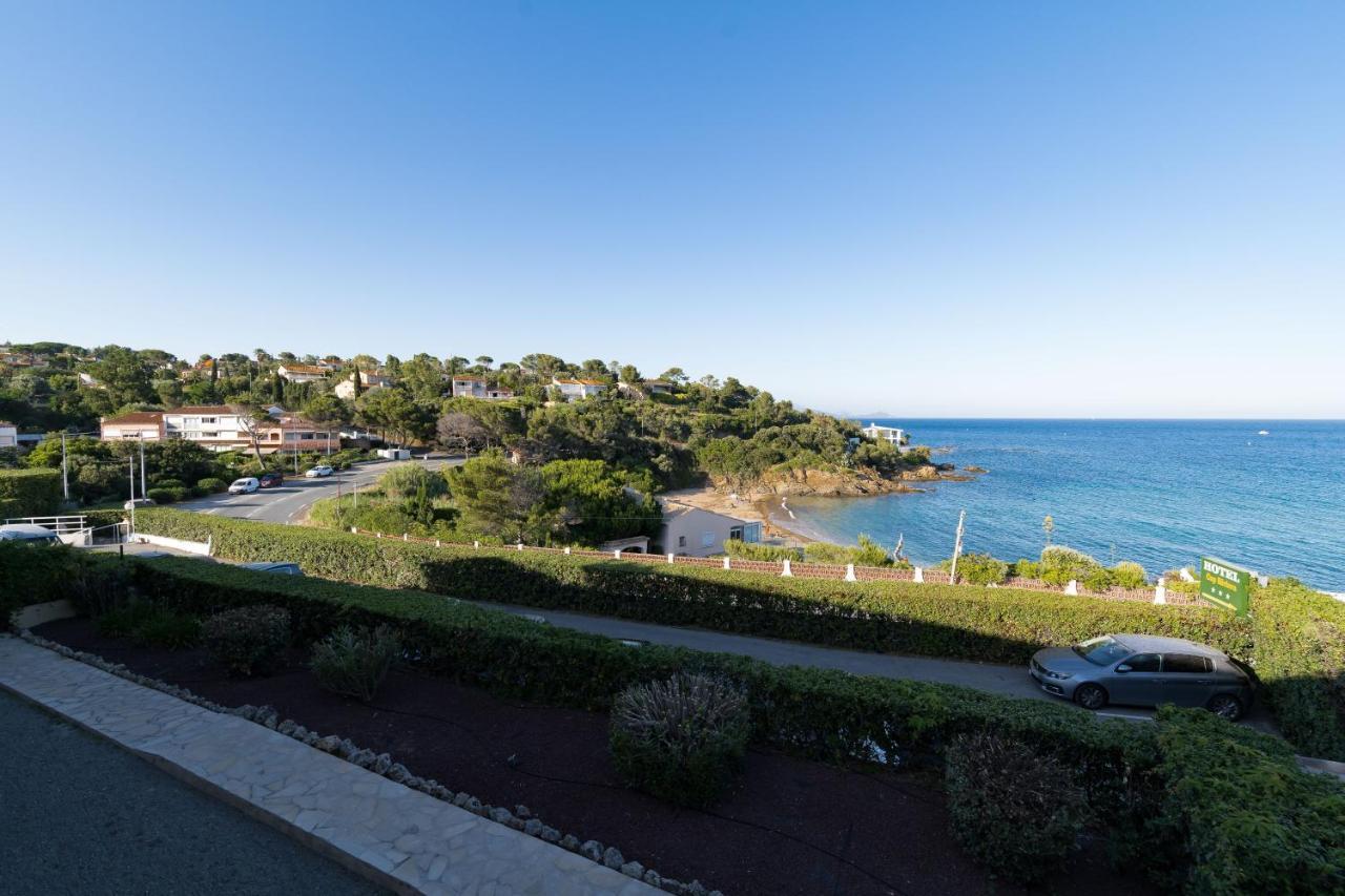 "Cap Riviera" Hotel & Restaurant Saint Aygulf Εξωτερικό φωτογραφία