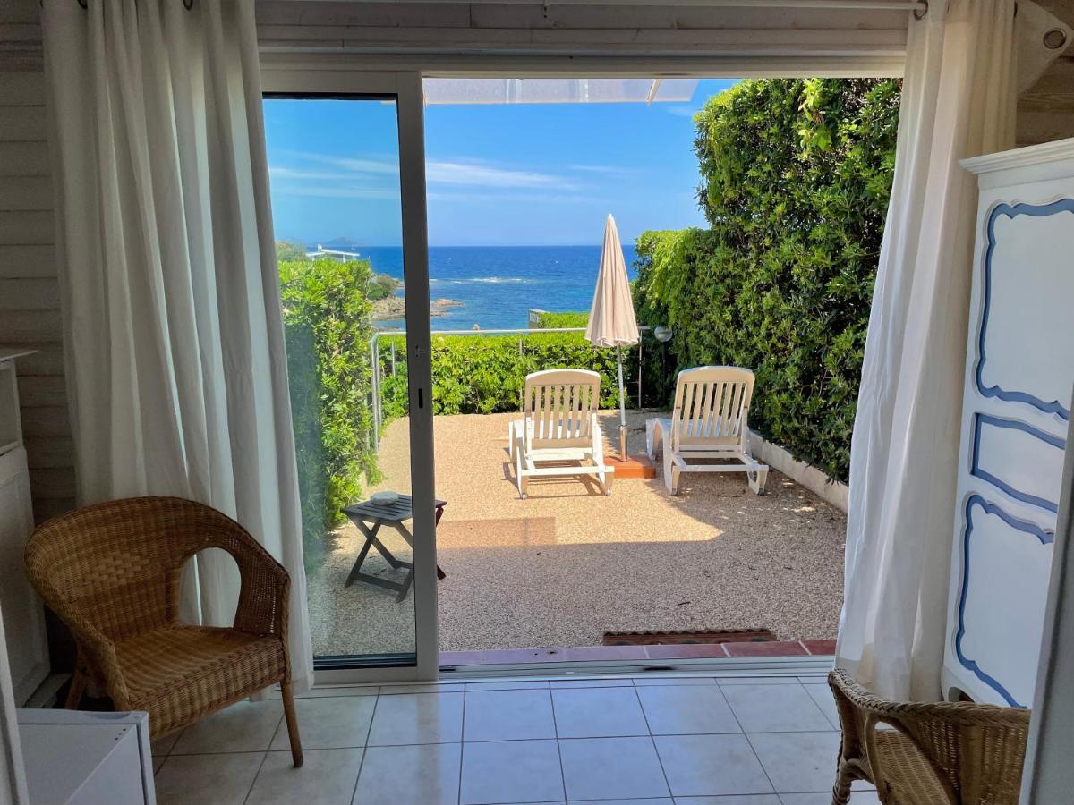 "Cap Riviera" Hotel & Restaurant Saint Aygulf Εξωτερικό φωτογραφία
