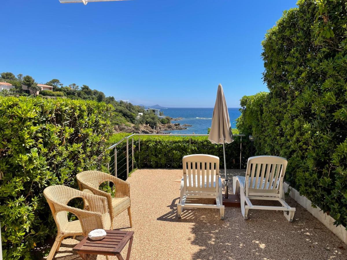 "Cap Riviera" Hotel & Restaurant Saint Aygulf Εξωτερικό φωτογραφία